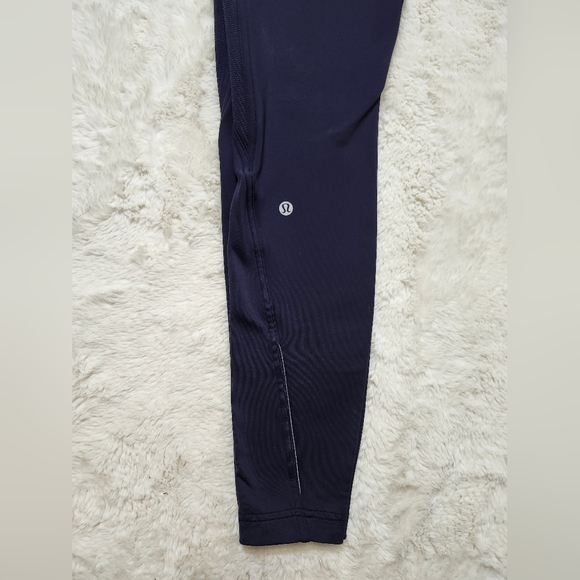 Lululemon Fast as Fleece Tight 28” Size 8 Midnight Navy Legging Active Run Lined - Picture 15 of 16